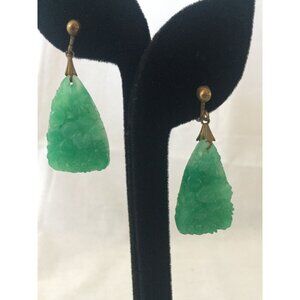 Vtg MCM 1940's Hand Carved Jade Floral Pattern Triangle Drop Dangle Earrings